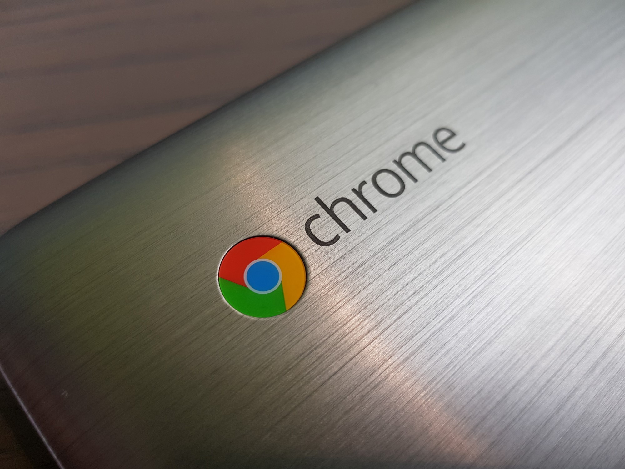 Acer Chromebook 14 CB3 Test (1) Chrome Logo Header