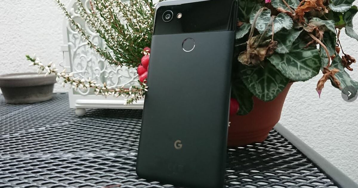 Google Pixel 2 XL Header