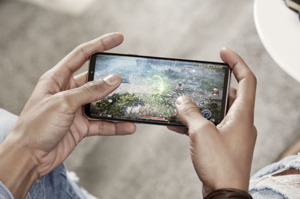 Samsung Galaxy S9 Display Gaming Header
