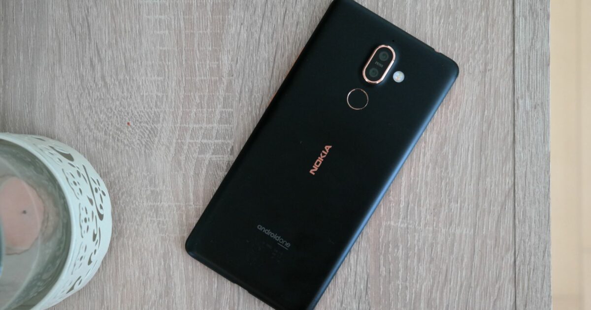 Nokia 7 Plus Header