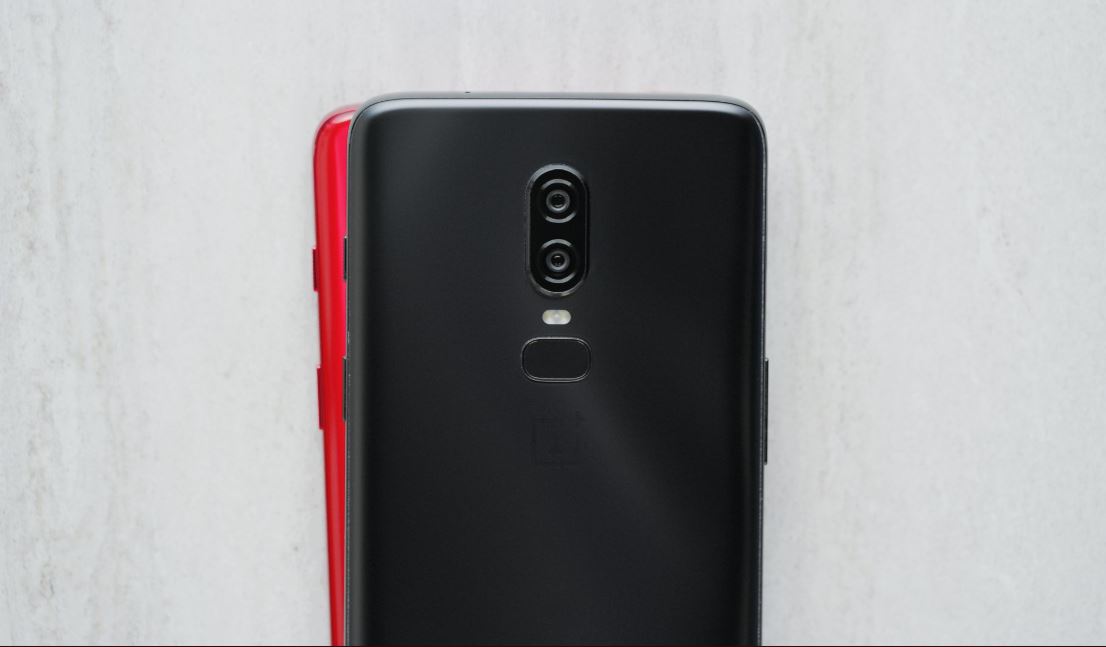 OnePlus 6 Rot Teaser MKBHD