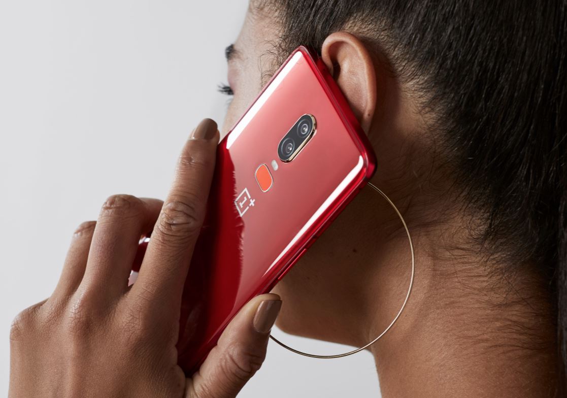 OnePlus 6 Red