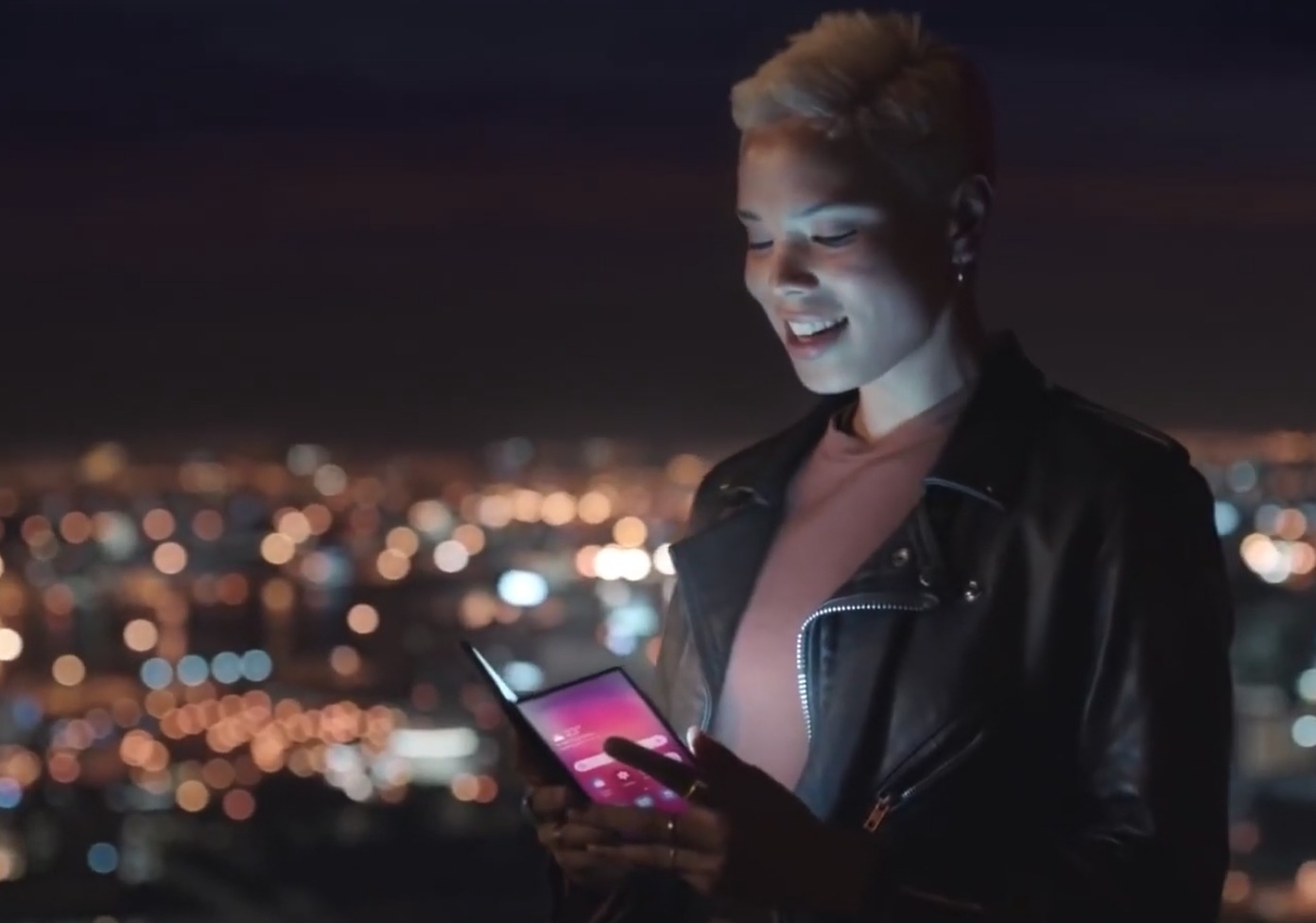 samsung Galaxy Fold Video Header