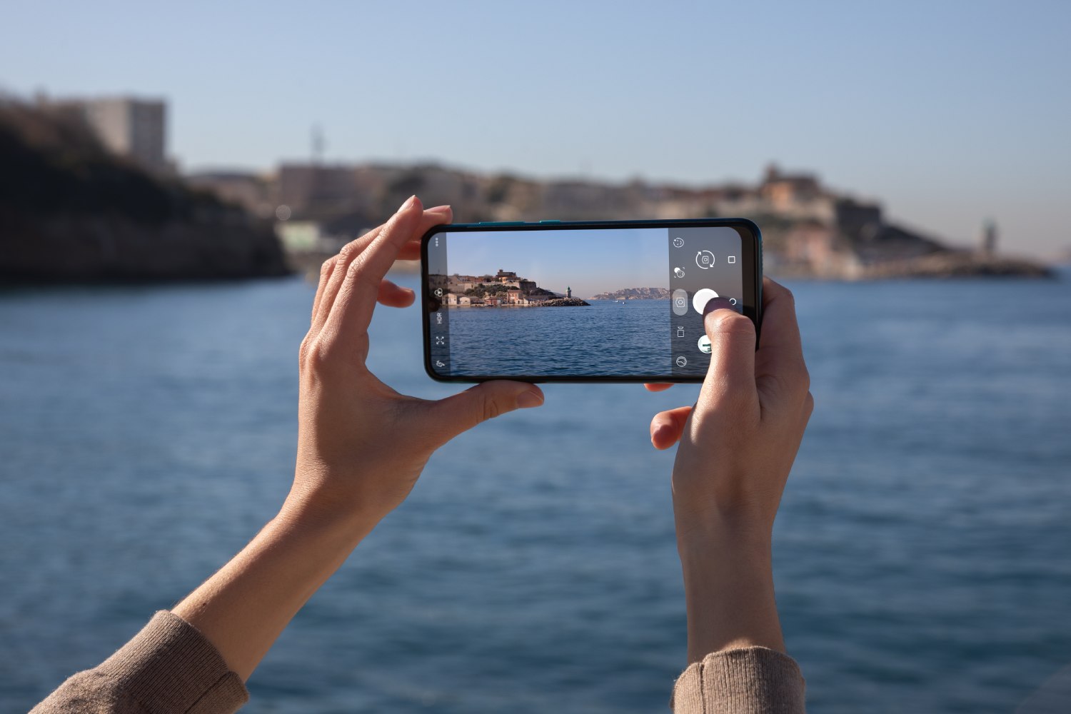 Wiko View3 Header