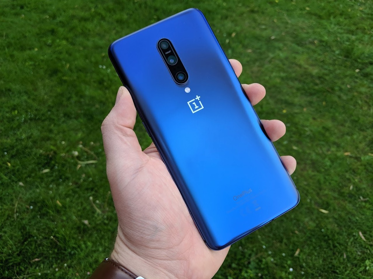 OnePlus 7 Pro Header