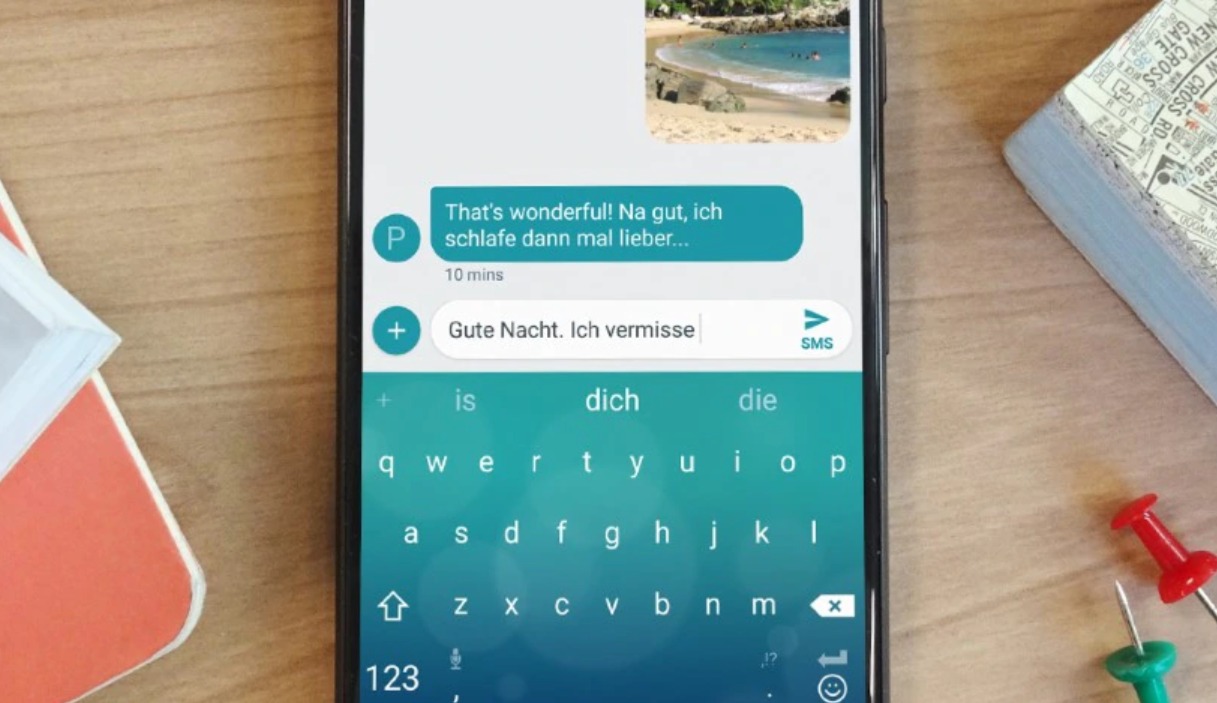 Swiftkey Header