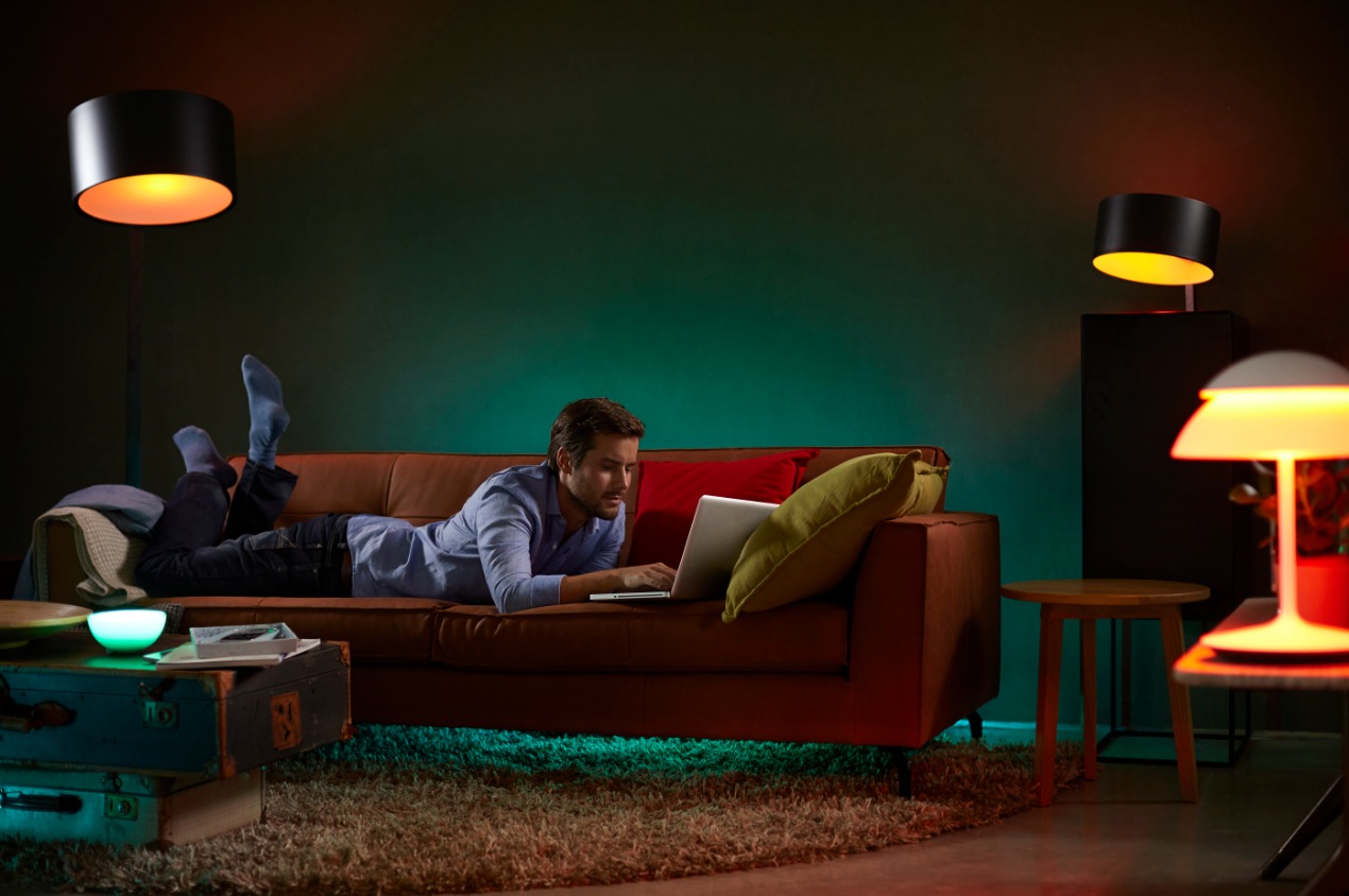 Philips Hue Header