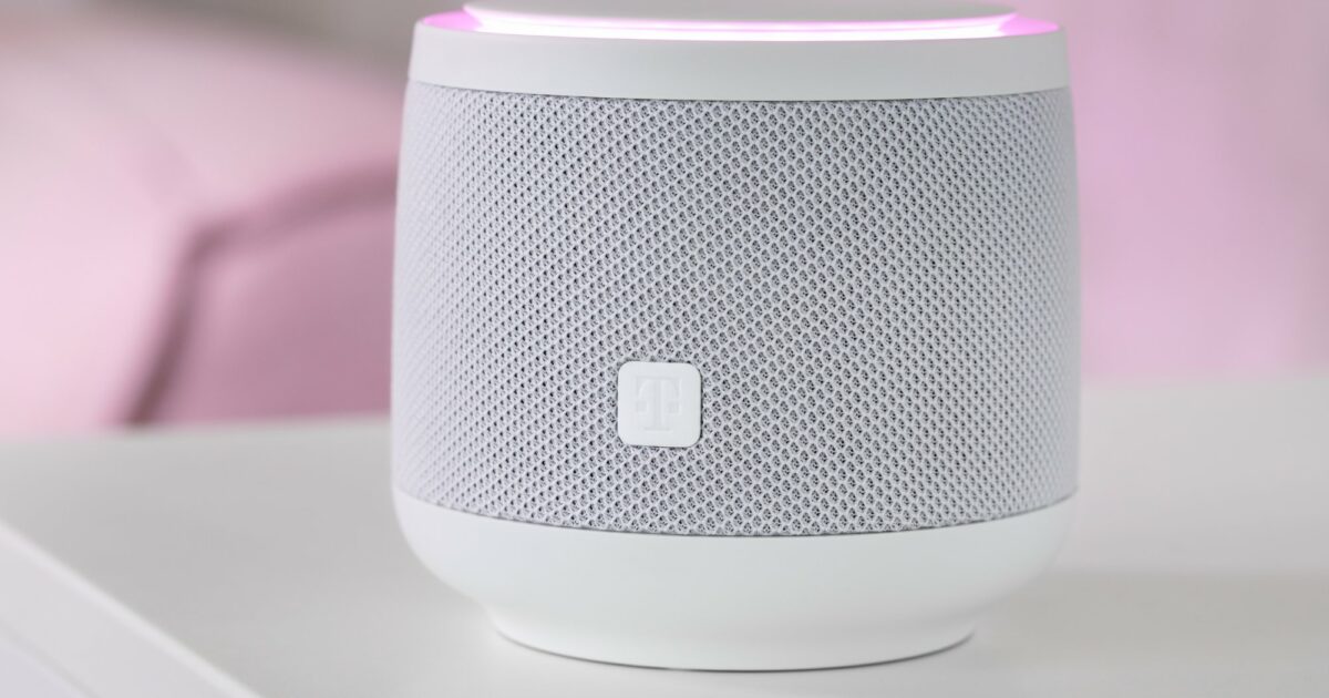 Telekom Smart Speaker Magenta