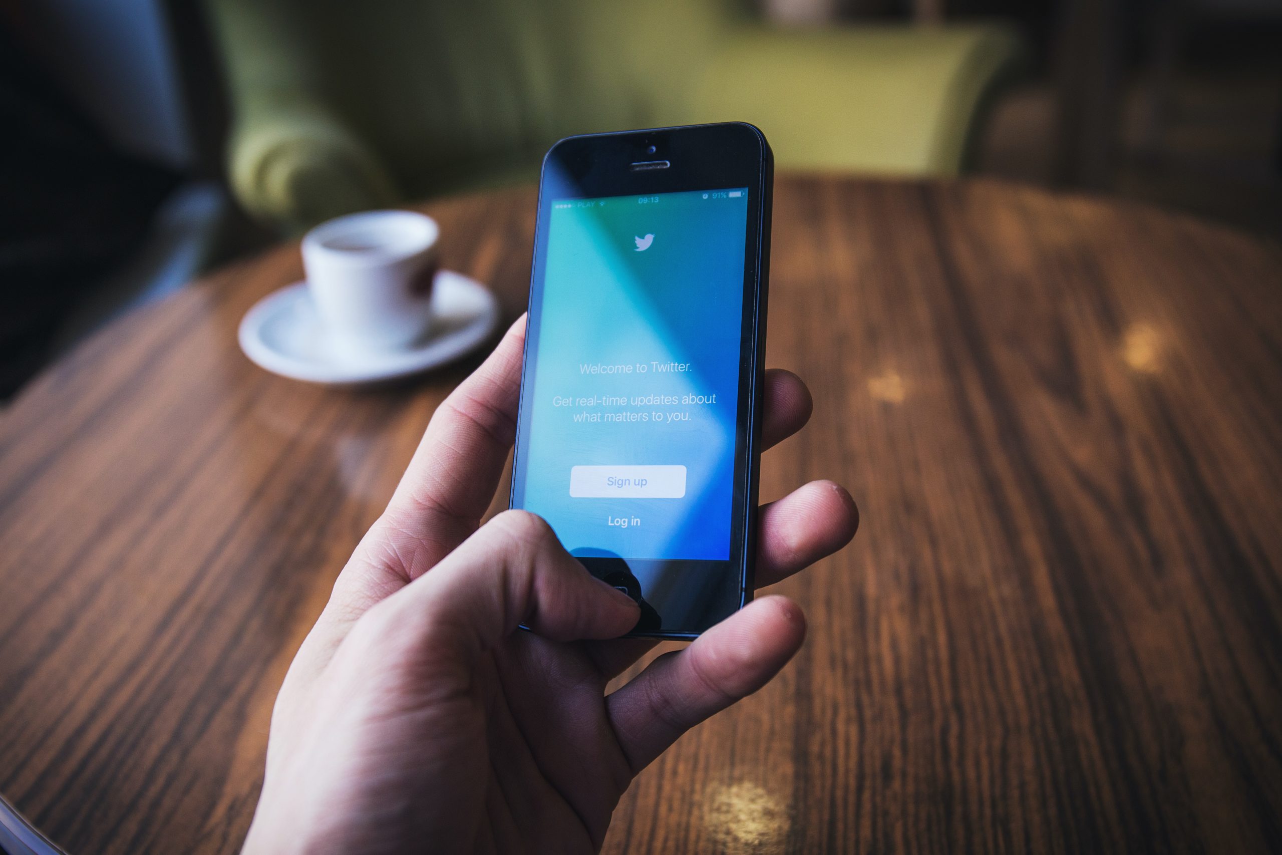 Twitter App Head