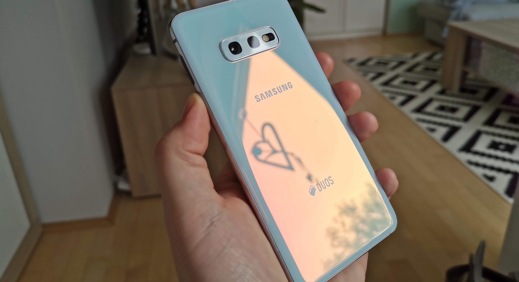 Samsung Galaxy S10e