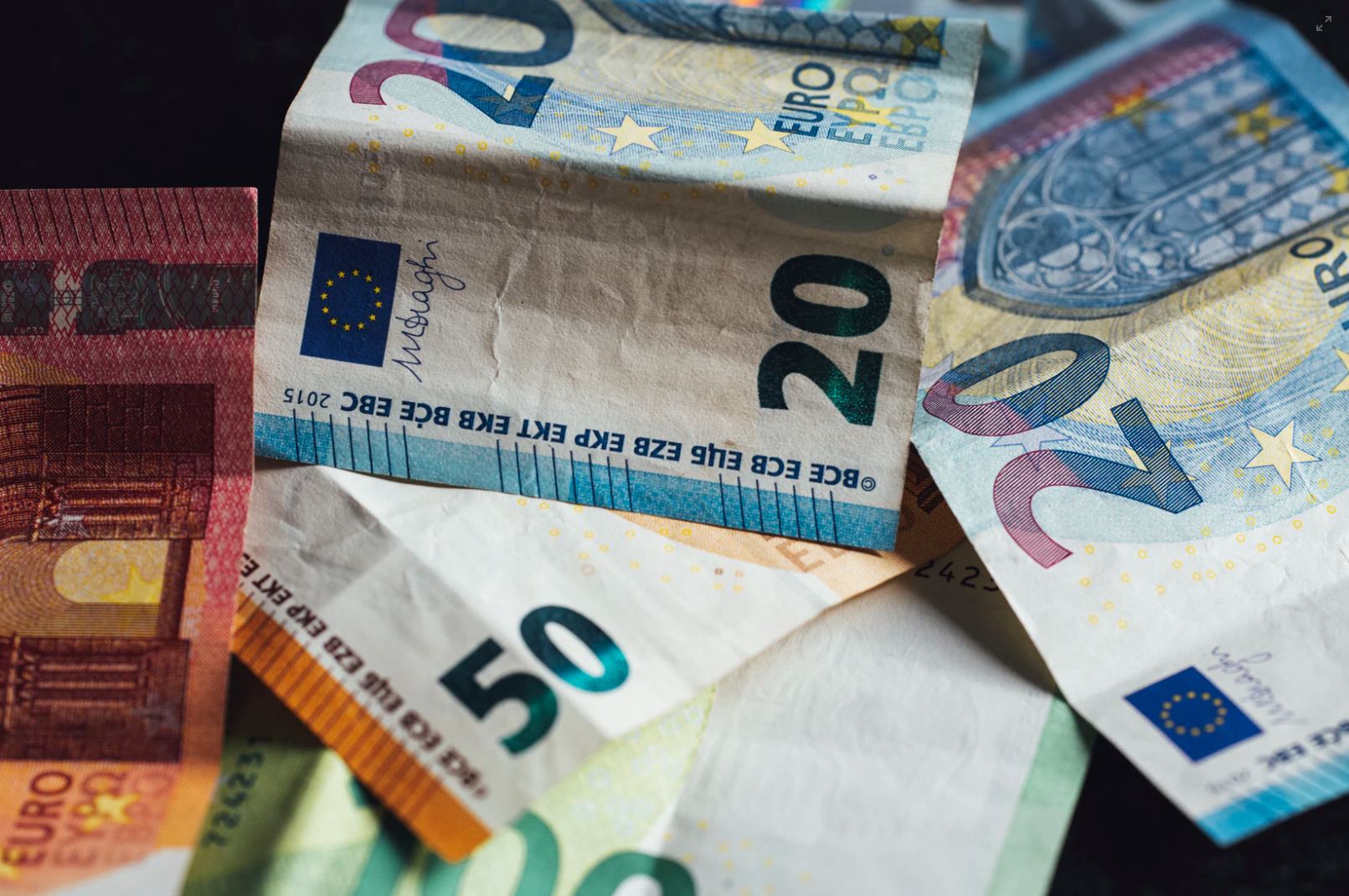 Absurde-EU-Regel-Zugang-zu-Bargeld-wird-erleichtert