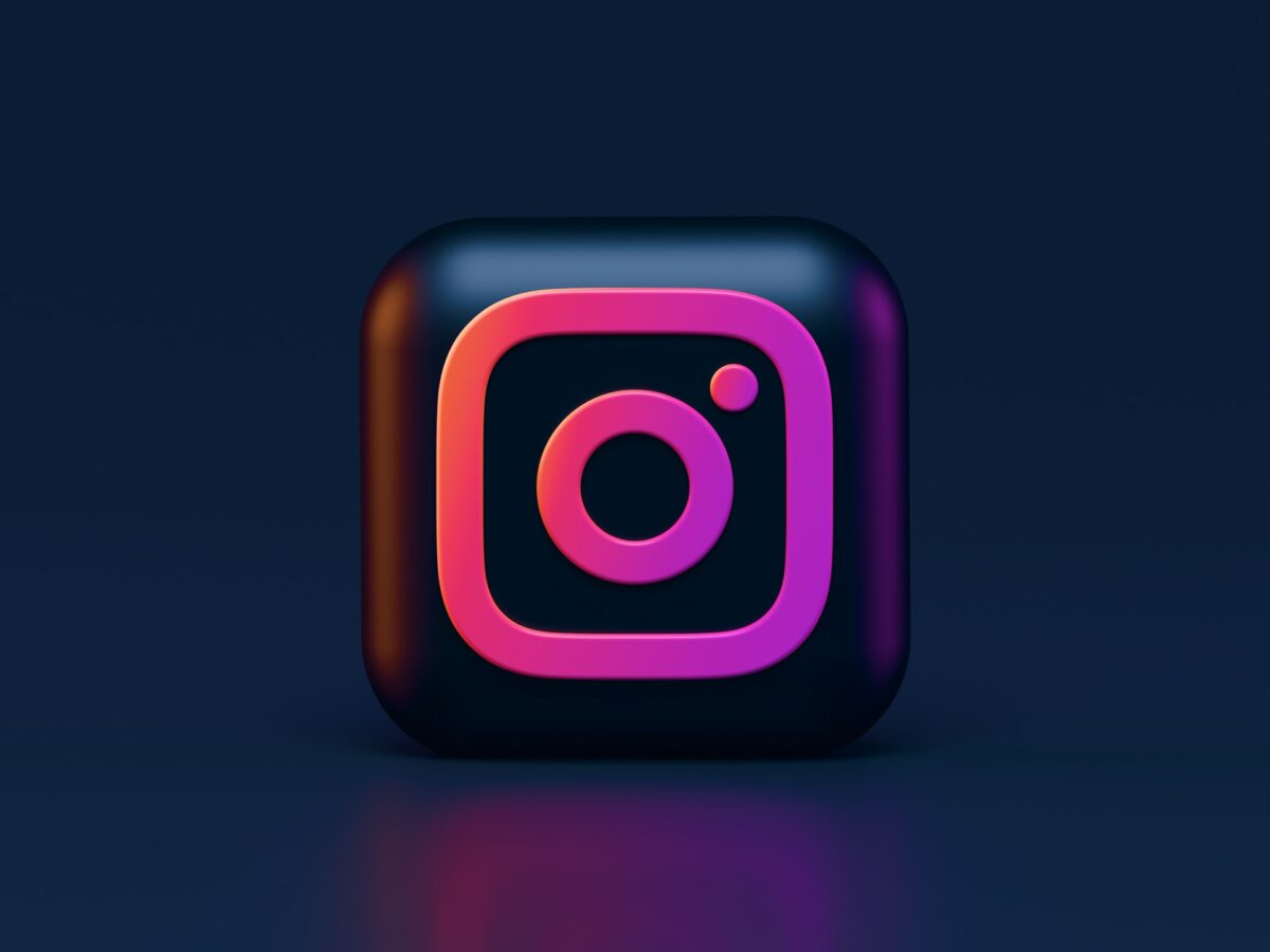Instagram Dark Mode 3d Icon Alexander Shatov 71qk8odibko Unsplash