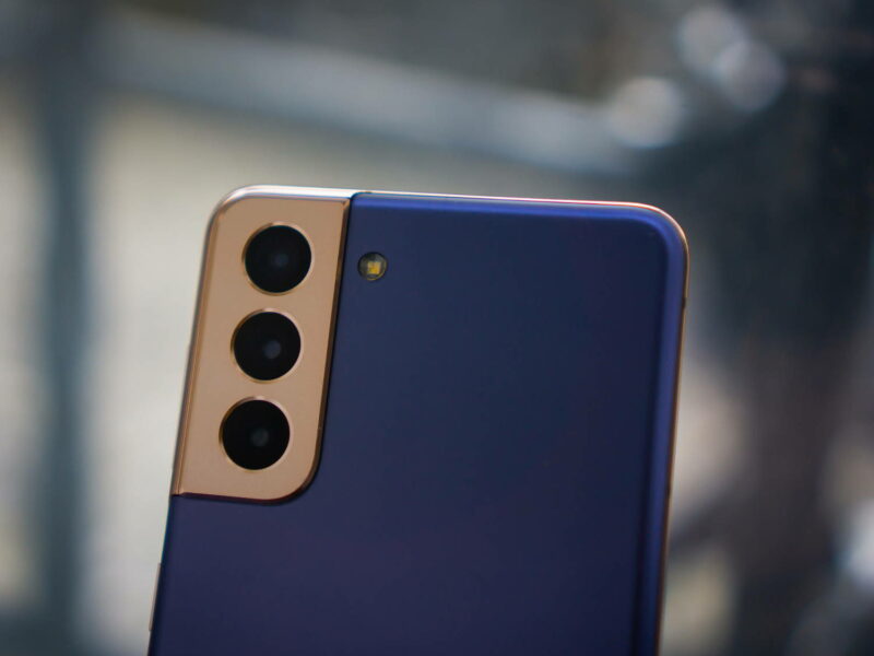 Samsung Galaxy S21 Phantom Violet 1