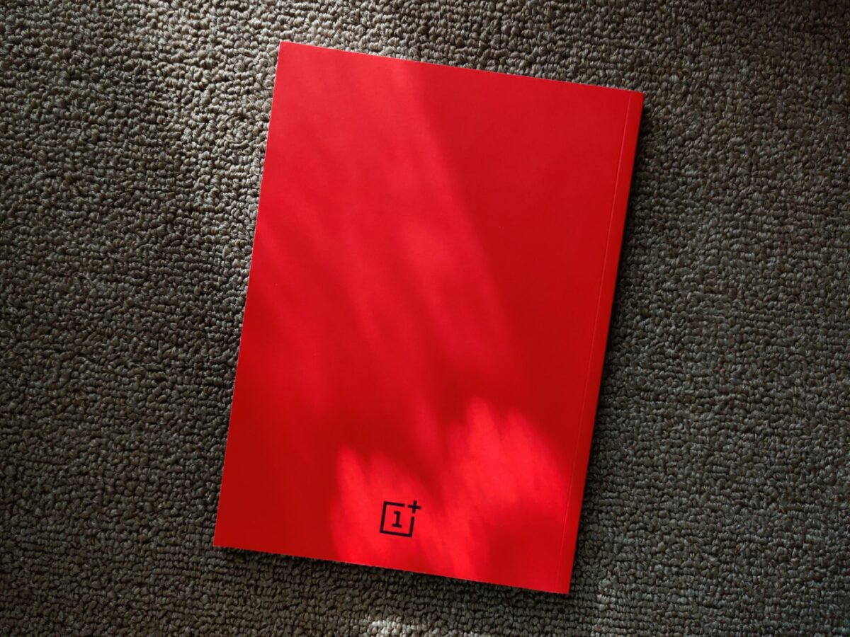 Oneplus Rot Paket Jean Lucas Camilo Zowo5g Fsgw Unsplash