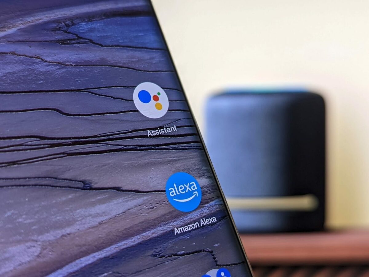 Google Assistant Amazon Alexa