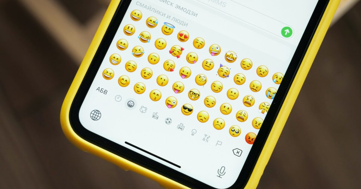 Emojis Iphone Denis Cherkashin Qikssomihpm Unsplash
