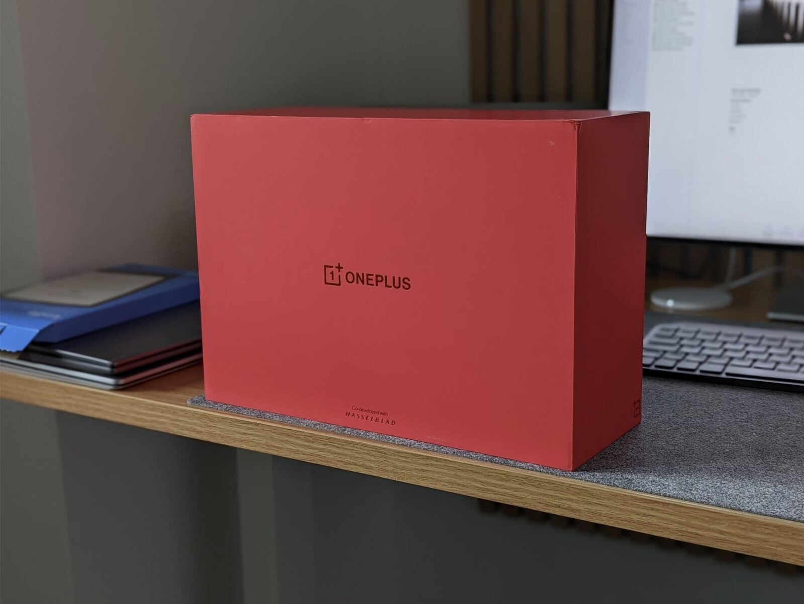 Oneplus Logo Verpackung Head Hero