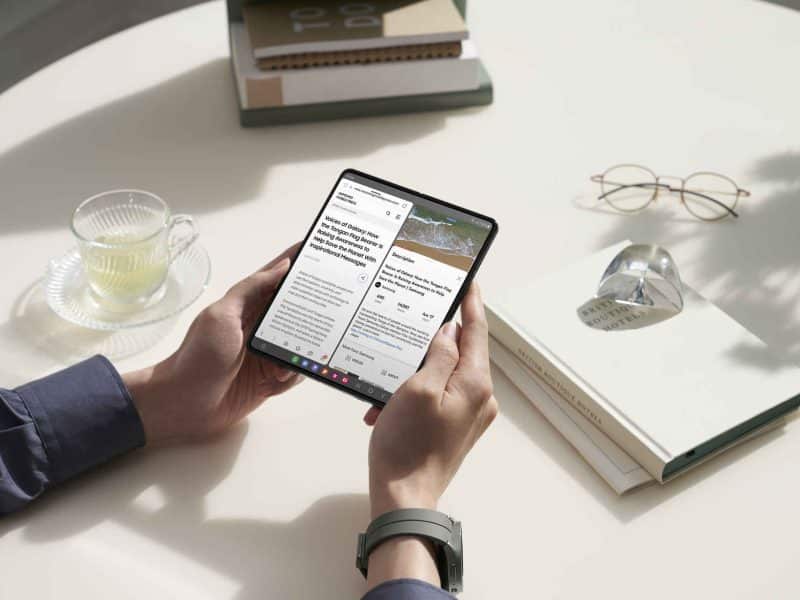 Samsung Galaxy Z Fold 4 Aufgeklappt Splitscreen Hero