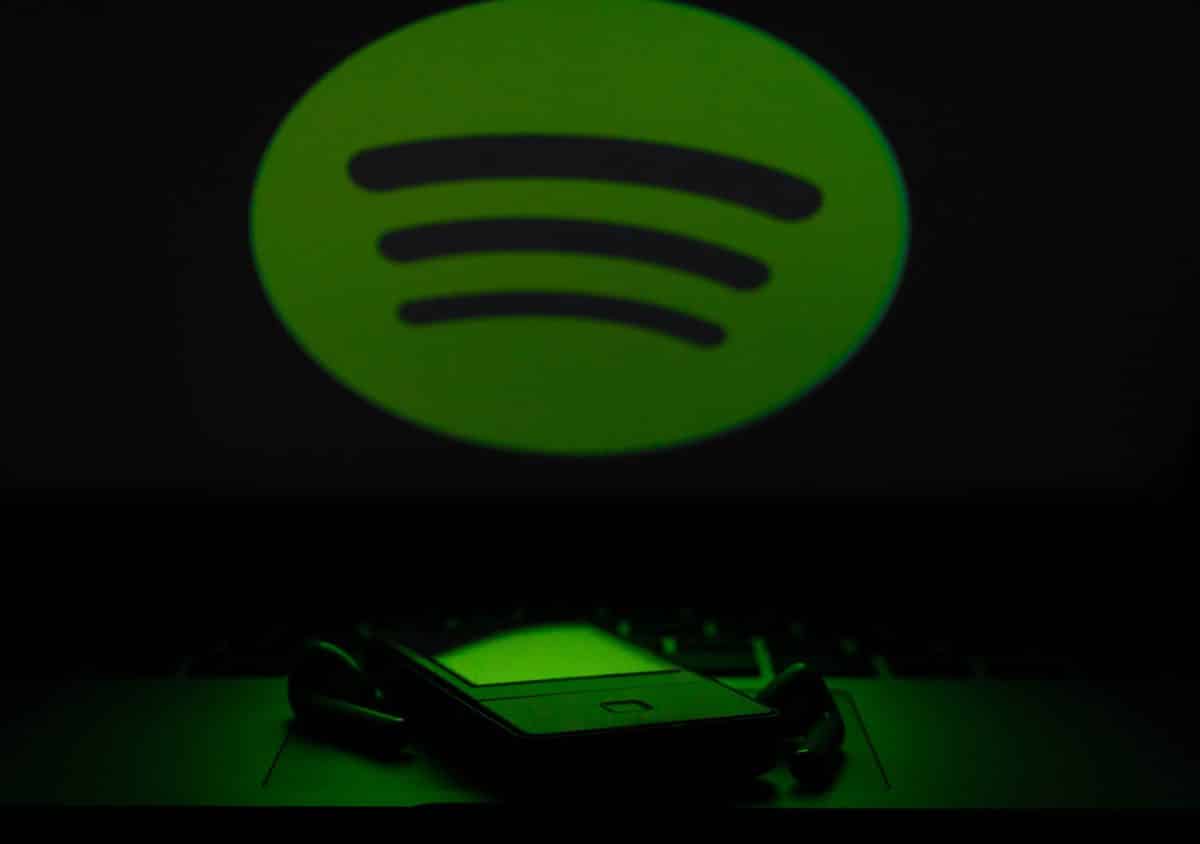 Spotify Logo Hero