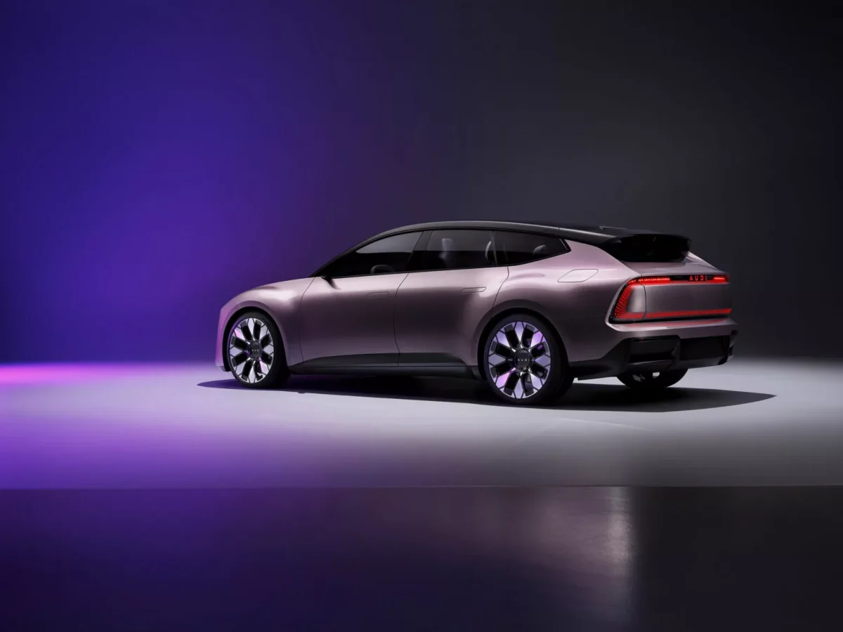 Klick für Vollbild-Ansicht 🔍 AUDI E Konzept 3