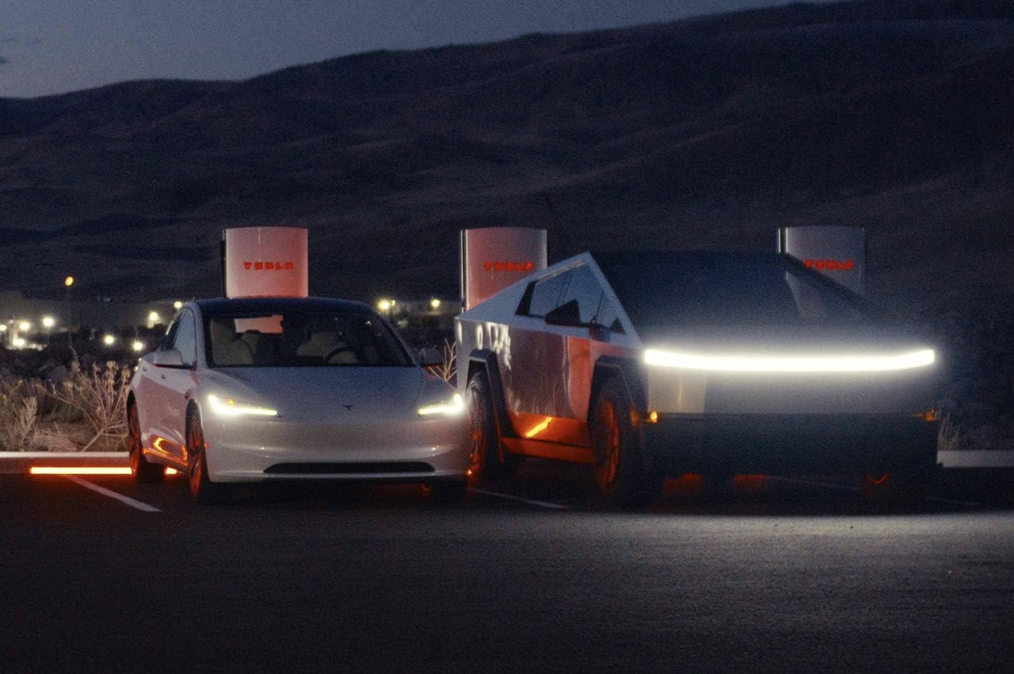 Klick für Vollbild-Ansicht 🔍 Tesla Supercharger V4 Cabinet Hero