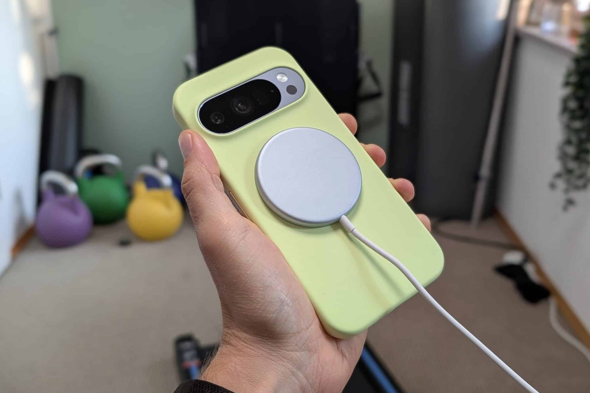 Pixel-10-Massive-Probleme-mit-Wireless-Charging-und-2-weitere-Pixel-News