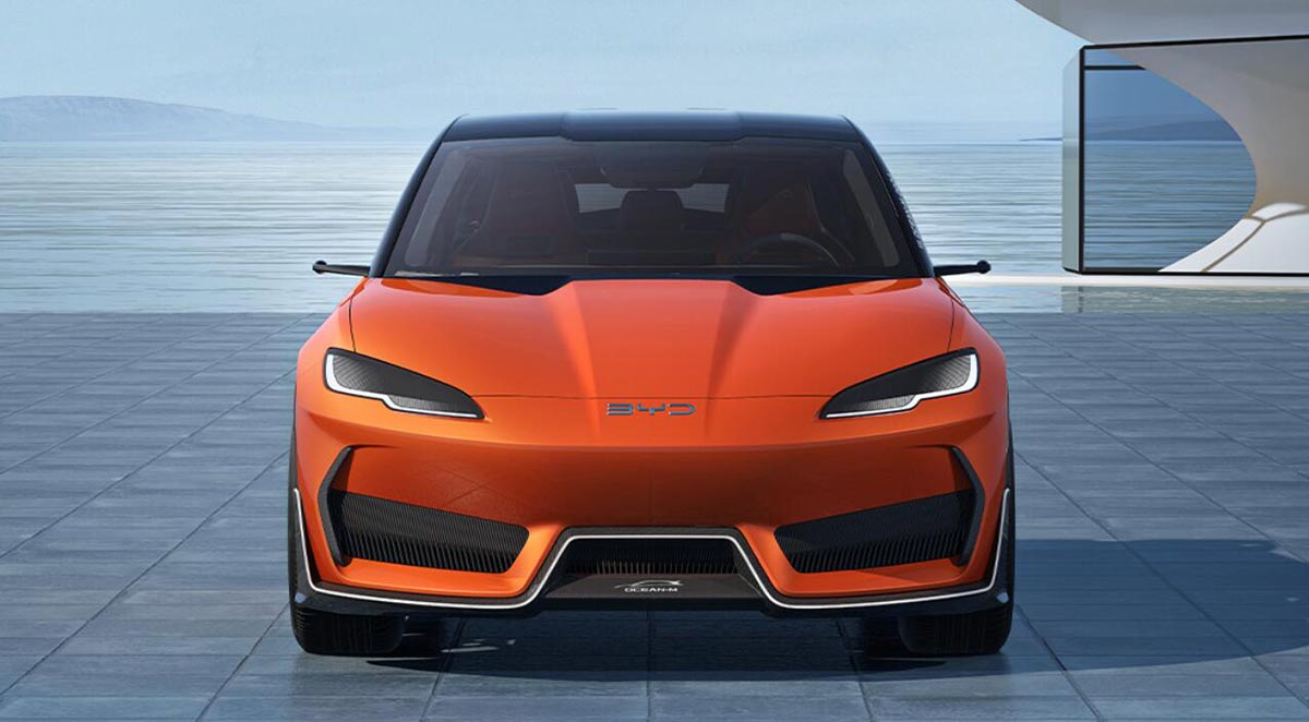 BYD-jagt-den-Golf-GTI-Elektrischer-Hot-Hatch-kommt-nach-Europa