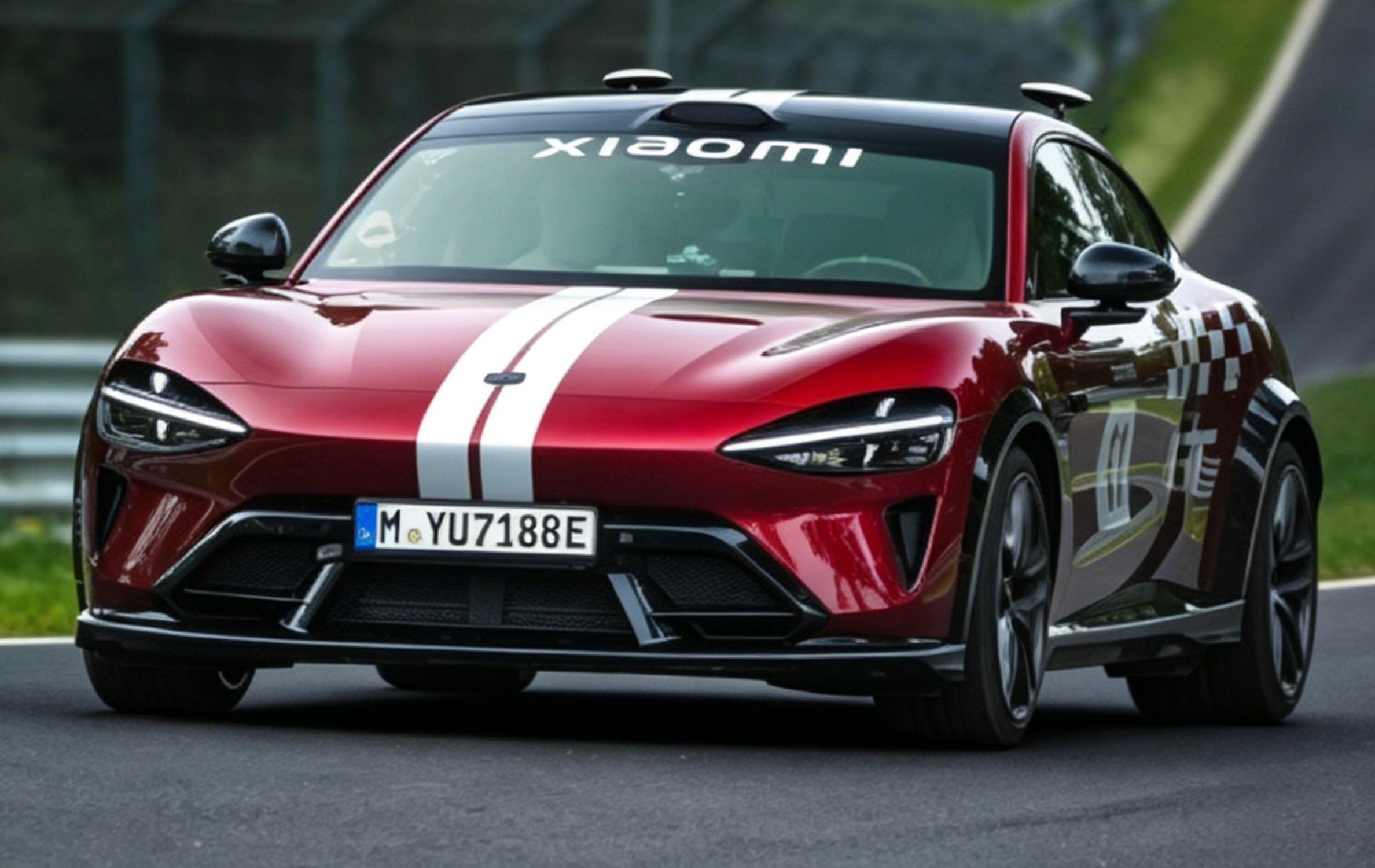 YU7-Xiaomis-Elektro-SUV-schafft-N-rburgring-autonom-nicht-so-schnell-wie-mit-Fahrer