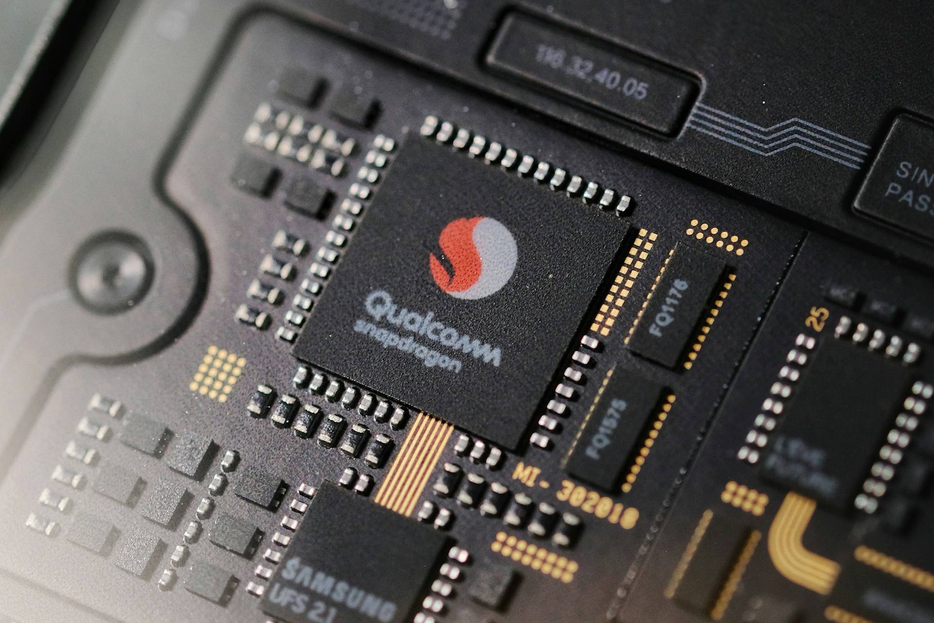 -Die-Agenten-werden-die-neue-App-Qualcomm-baut-seine-Roadmap-um